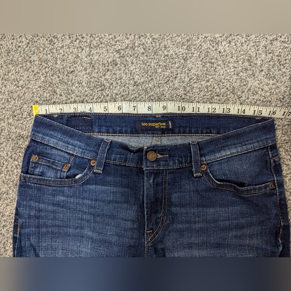 Levi's Y2K too super low dark wash size 9 low rise Bootcut jean. - Picture 6 of 8